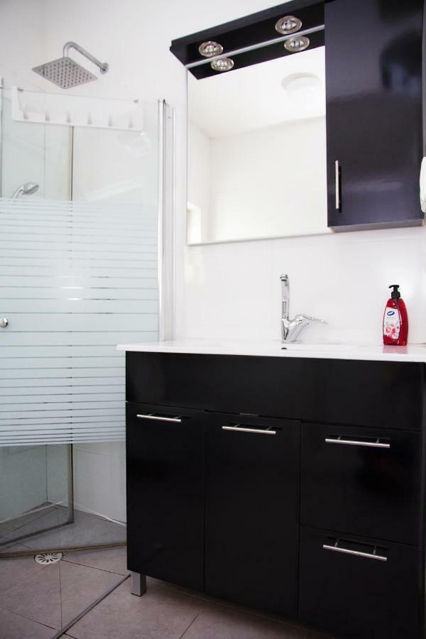 Apartments4You Dinara Bat Yam Extérieur photo